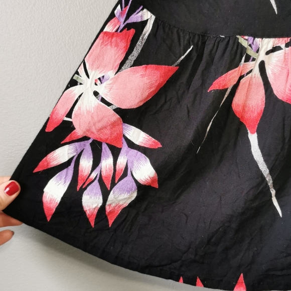 Floral, Tank top - Picture 2 of 4